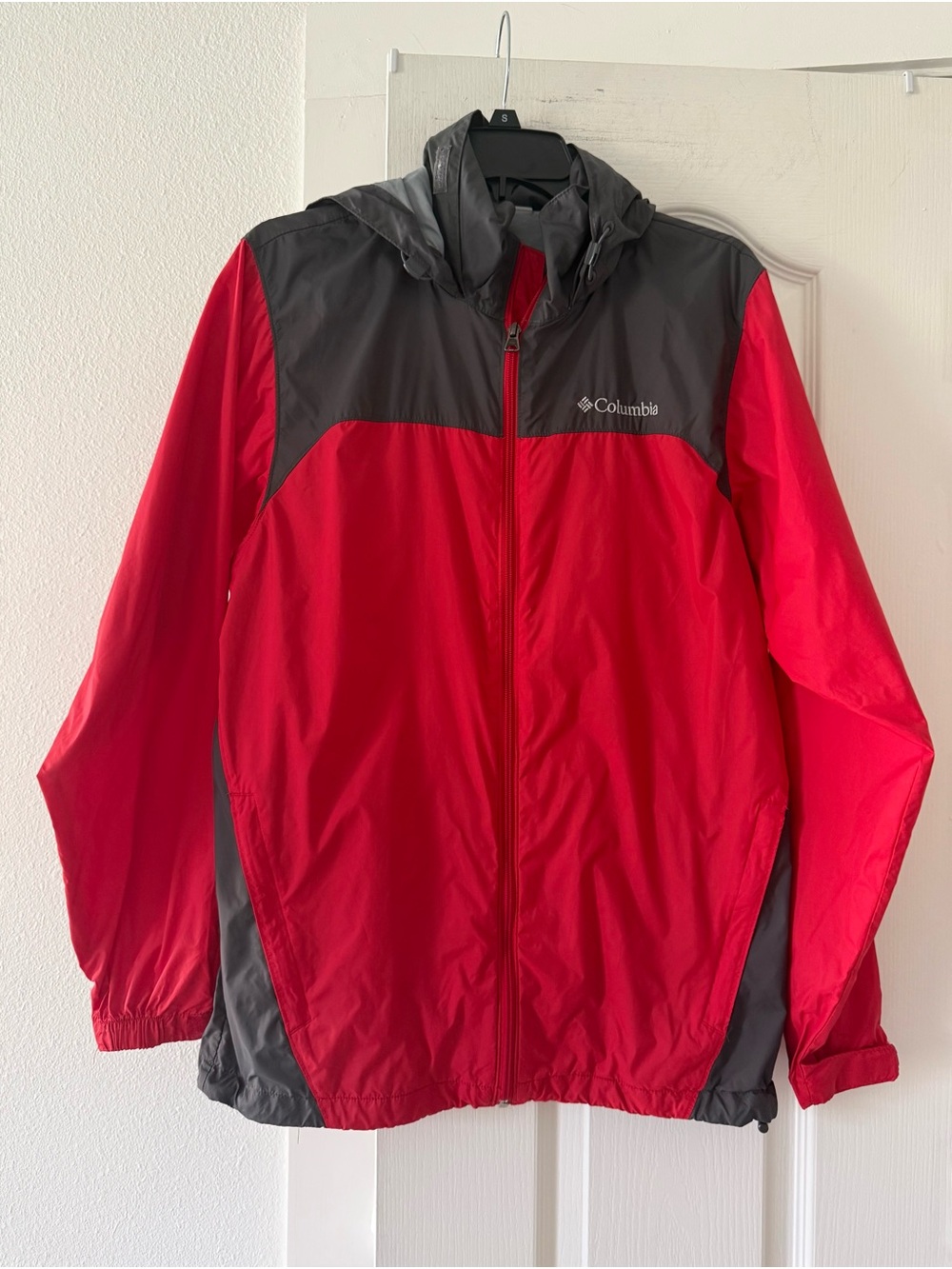 Columbia Glennaker Lake Men’s S Red Gray Hooded Rain Jacket Packable